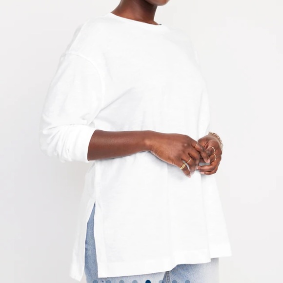NWT OLD NAVY Luxe Long-Sleeve Tunic T-Shirt Color: White Lilies - Picture 6 of 10